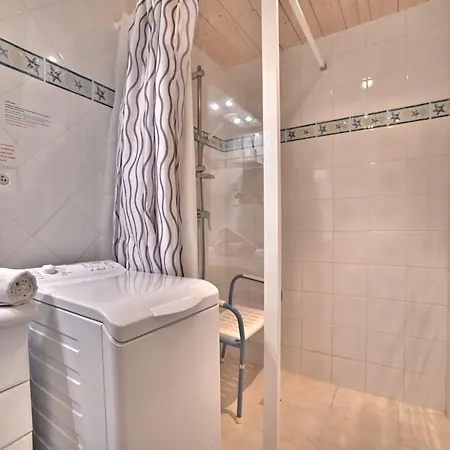 Dom wakacyjny Douce Alouette By Interhome *