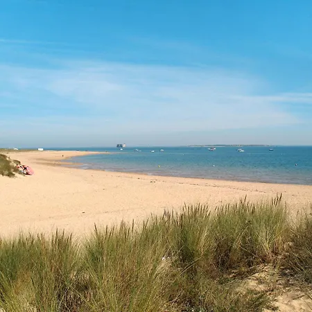 Semesterbostad Douce Alouette By Interhome