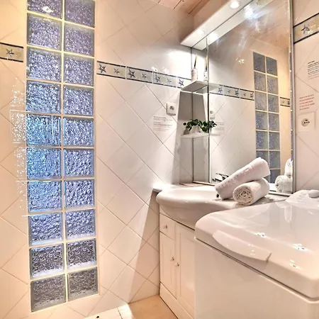 Semesterbostad Douce Alouette By Interhome *