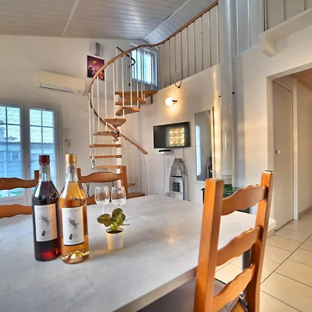 Douce Alouette By Interhome Semesterbostad